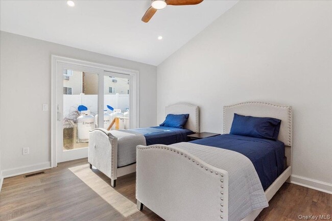 Building Photo - 73 W Tiana Rd