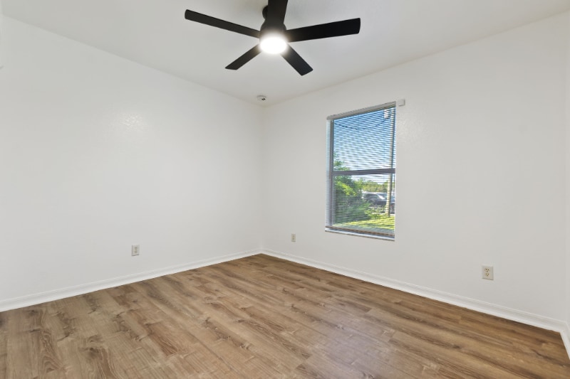 Building Photo - 12380 Easha Blvd