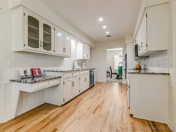 Building Photo - 5610 S 75th E Pl