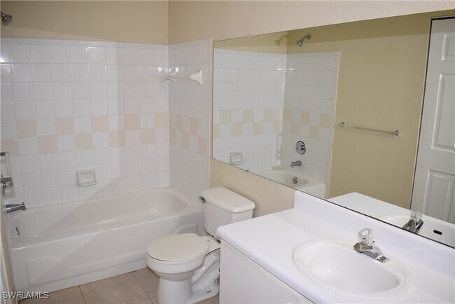 Building Photo - 11571 Villa Grand