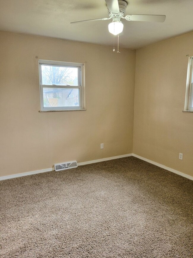 Building Photo - Renovated and Ready to Rent...7 Bradley, Pontoon Beach