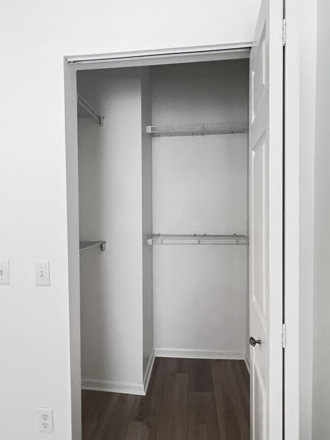 Building Photo - 2712 White Magnolia Way