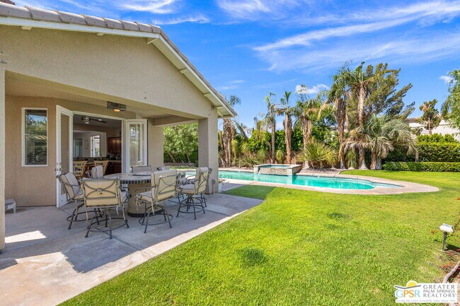 Building Photo - 78150 Calico Glen Dr
