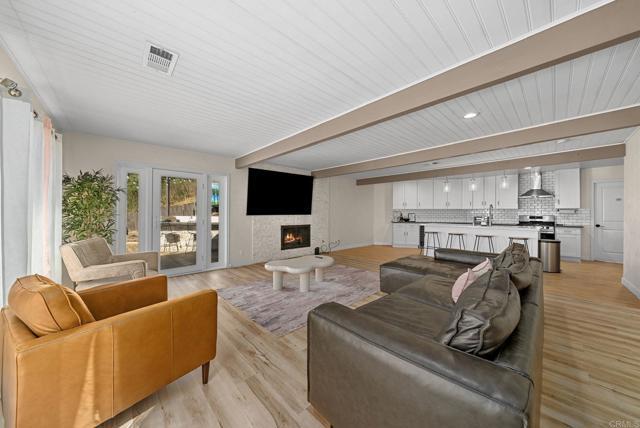 Building Photo - 209 Camino Elevado