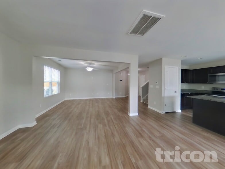 Building Photo - 501 Eastfair Dr