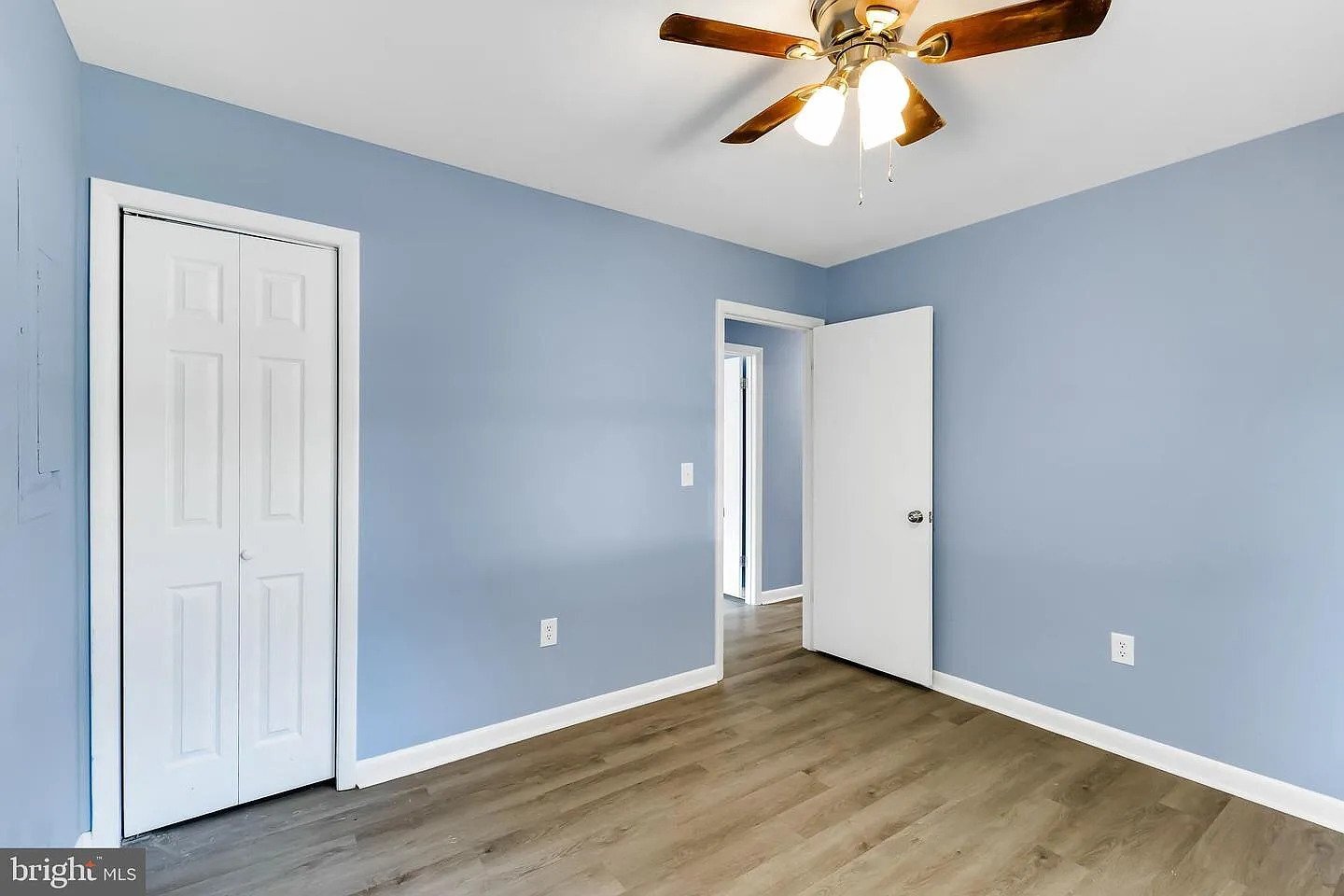 Building Photo - 107 Walden Dr