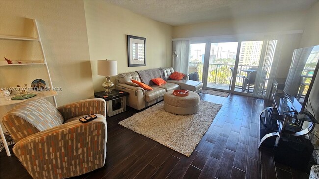 Building Photo - 1980 S Ocean Dr