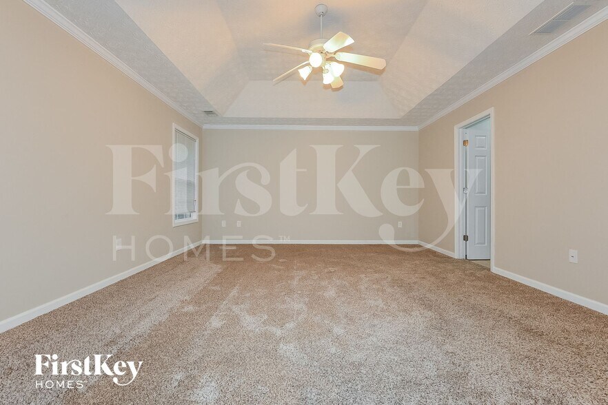 Building Photo - 54 Windcrest Dr