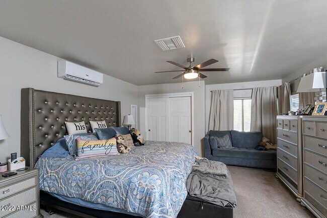 Building Photo - 1817 N 21st St