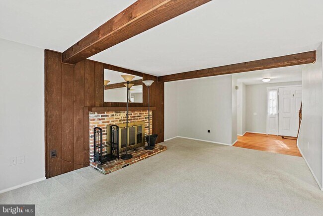 Building Photo - 5847 New England Woods Dr