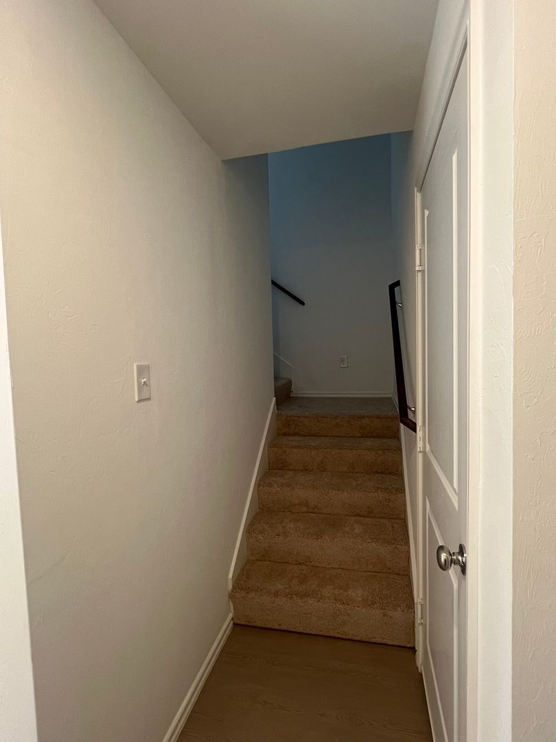 Building Photo - 14810 Razorbill Dr