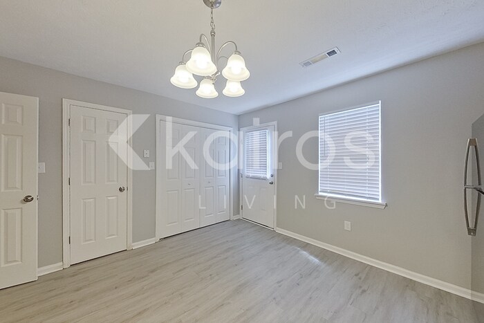 Building Photo - 160 Deer Pkwy