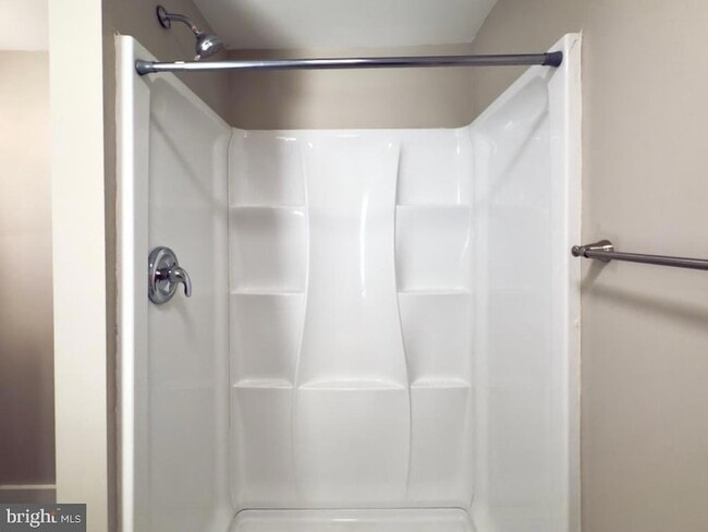 Building Photo - 14 Third Unit 3