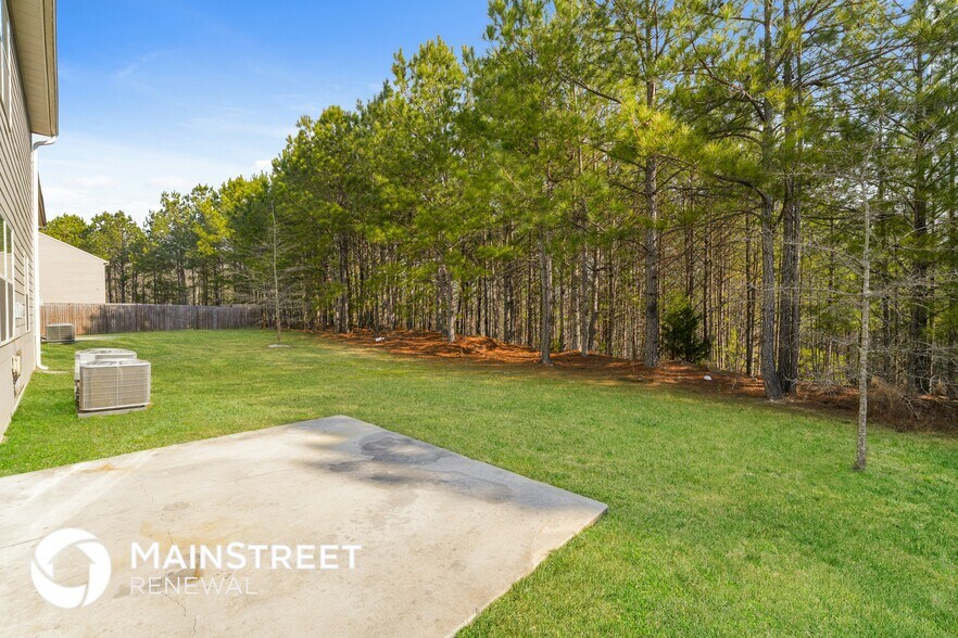 Building Photo - 3811 River Rock Rd