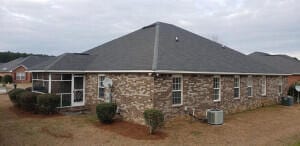 Building Photo - 3542 Beacon Dr