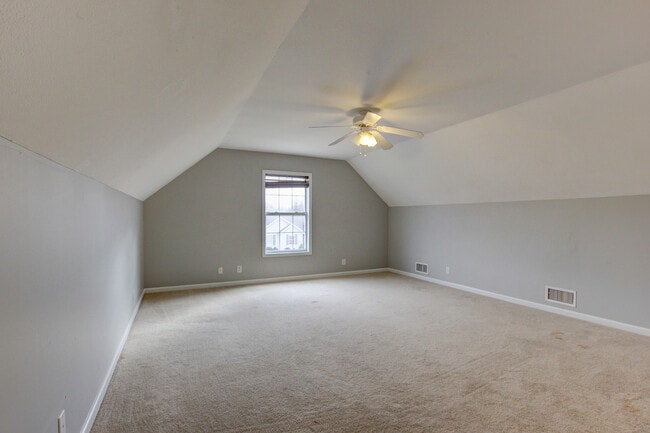 Building Photo - 3696 S Naples Ct