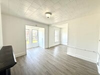 Building Photo - 73 Saratoga Ave