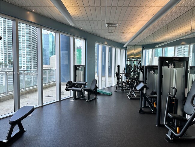 Building Photo - 185 SW 7th St