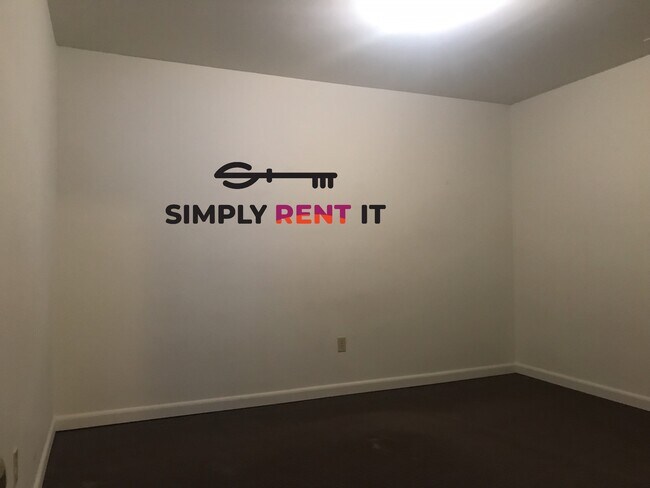 Building Photo - Affordable 1 Bedroom, Downtown Roland, Avail Now!