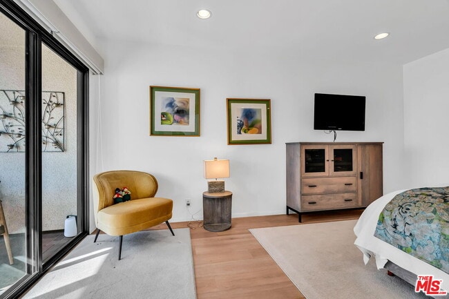 Building Photo - 140 Ocean Park Blvd