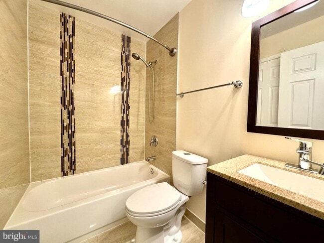 Building Photo - 6291 Kerrydale Dr