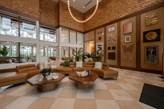 Building Photo - 9597 Regal Palm Ct
