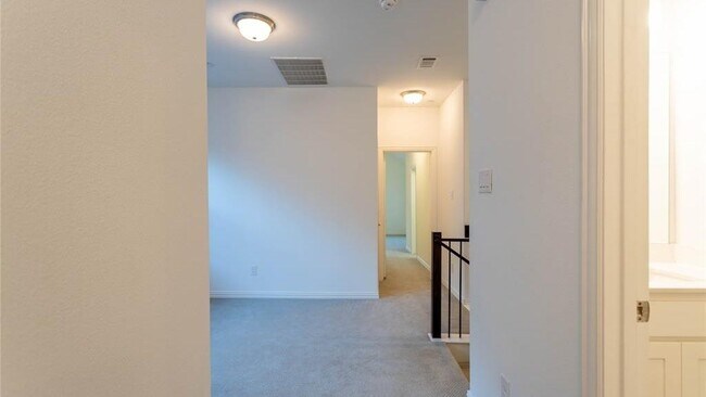 Building Photo - 7209 Huckleberry Dr