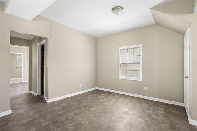 Building Photo - 92 Ormond St SE