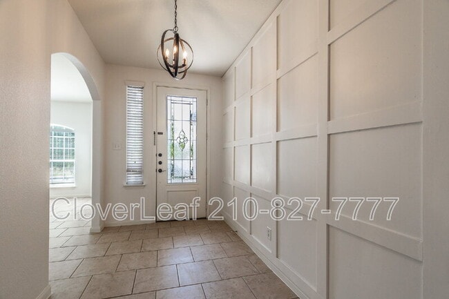 Building Photo - 8003 Oxbow Way
