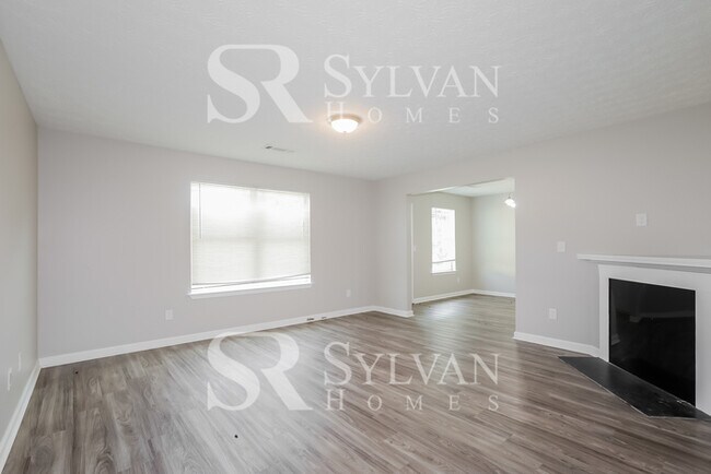 Building Photo - Discover Your Comfort in This Beautiful Home