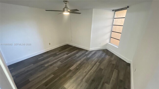 Building Photo - 10801 SW 109th Ct