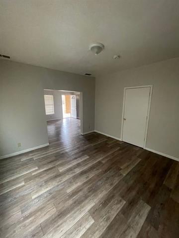 Building Photo - 1368 Mulberry St