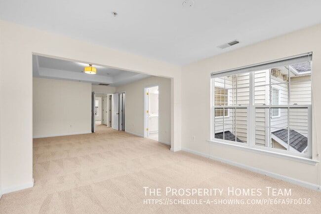 Building Photo - 9752 Evening Bird Ln