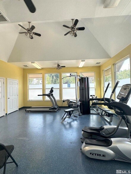 Building Photo - 200 Talus Way