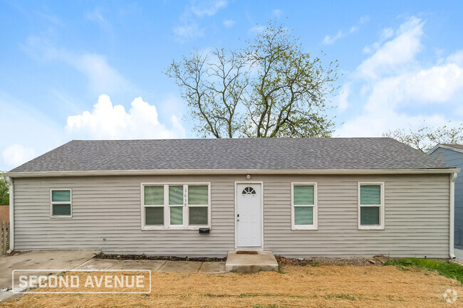 Building Photo - 3639 E 46th Terrace