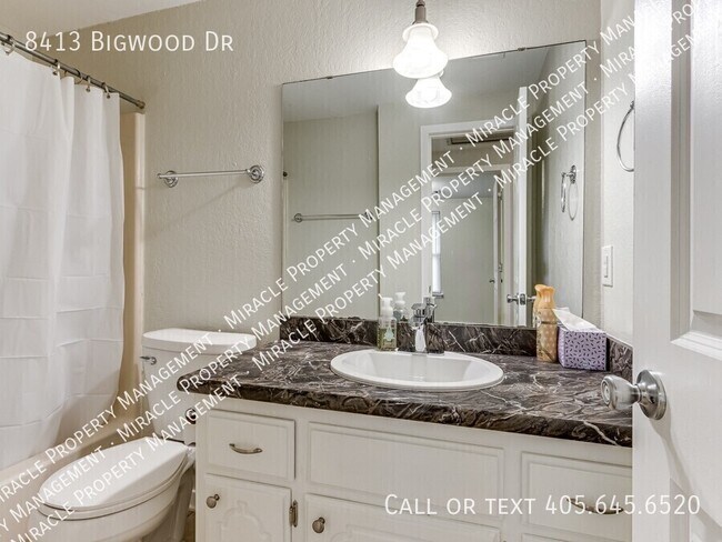 Building Photo - 8413 Bigwood Dr