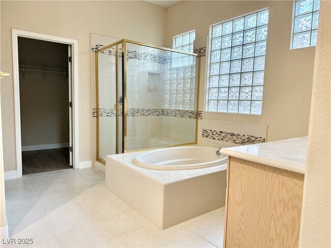 Building Photo - 101 Emerald Dunes Cir