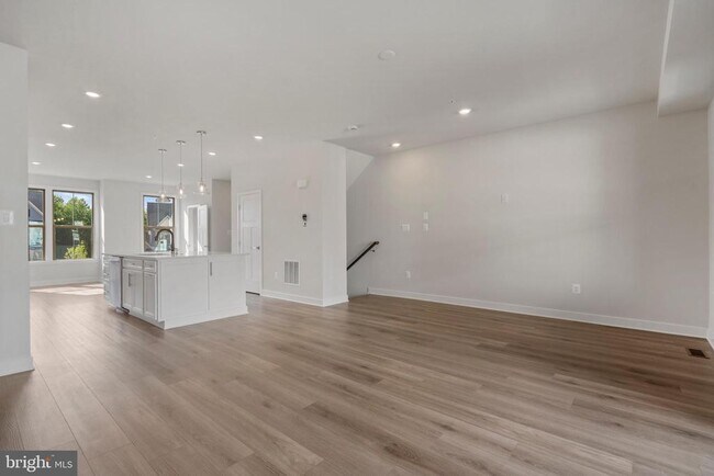 Building Photo - 3561 Worthington Blvd