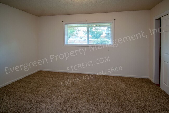 Building Photo - 1321-1323 E. 16th St.