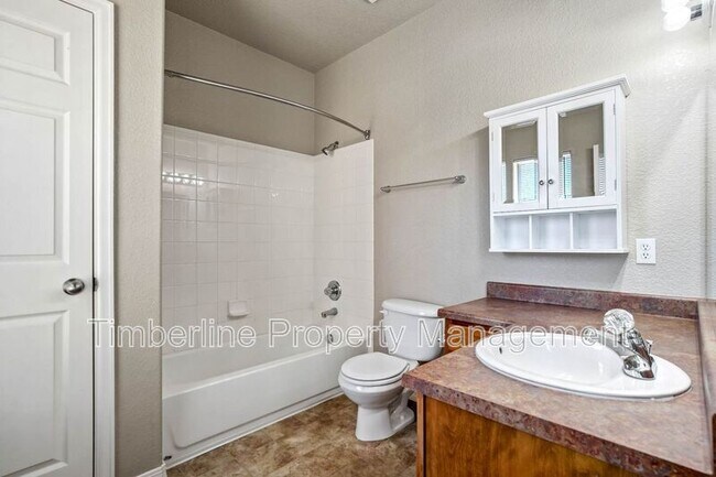 Building Photo - 4880 Kerry Lynn View