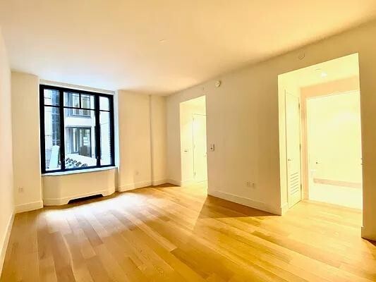 Building Photo - 110 Charlton St