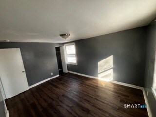 Building Photo - 6 Hilltop Rd