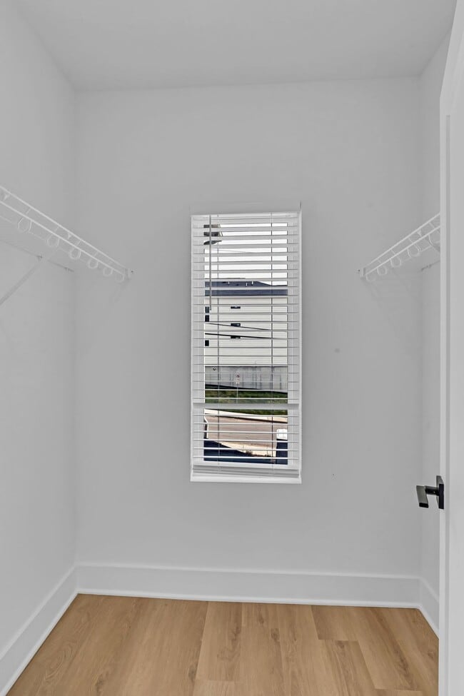 Building Photo - NEW BUILD