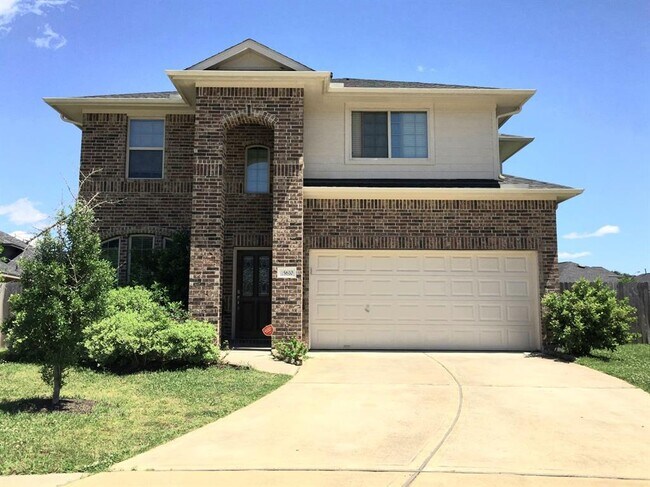 Primary Photo - 15610 Whisper Woods Dr