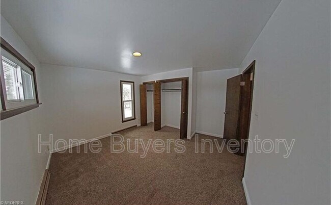 Building Photo - 2800 S Turner Rd