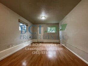 Building Photo - LAW-5503