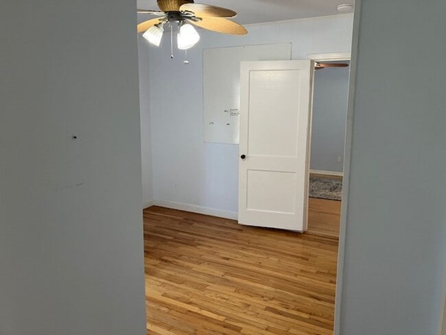 Building Photo - 1314 Marshall St