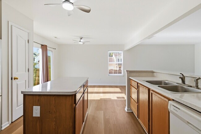 Building Photo - 1428 Nature Pl
