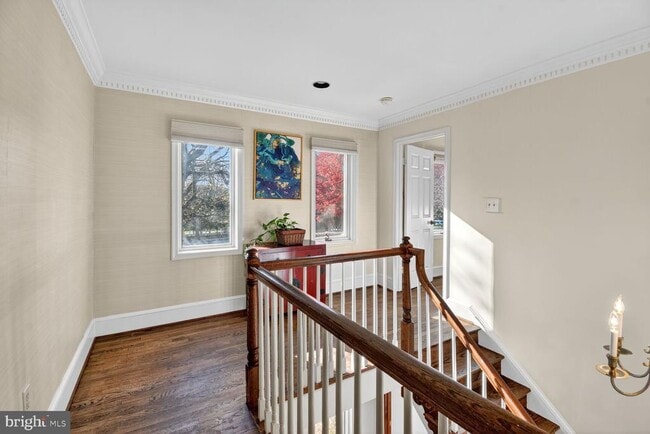 Building Photo - 3227 Ellicott St NW