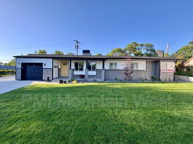 Building Photo - 985 Horsley Cir